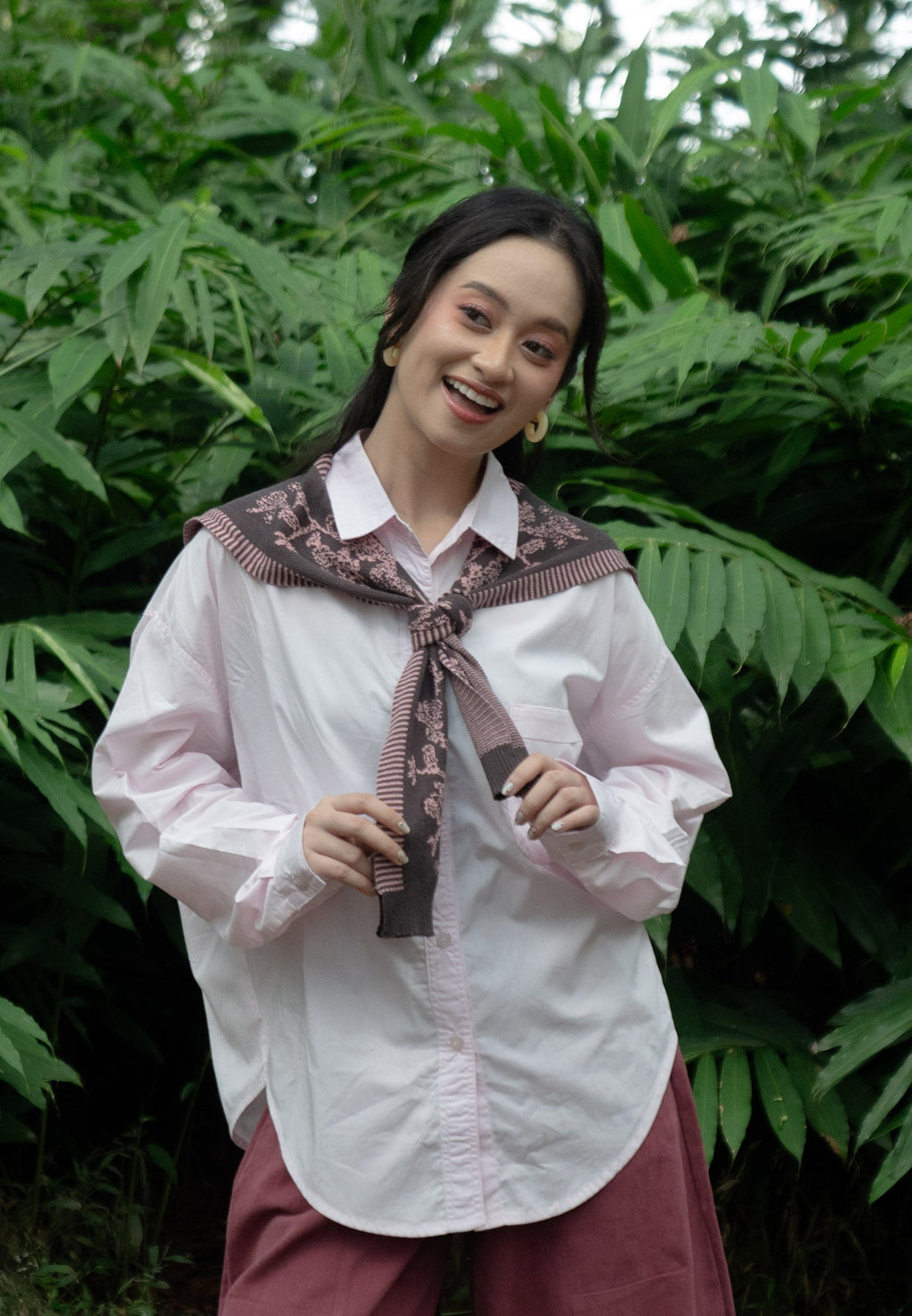 Seoul Jalak Knit Shawl Distance Top