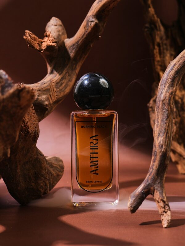 AMTHRA Burning Black Eau de Parfum 50ml